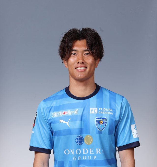 海报中暗红 海报中暗红